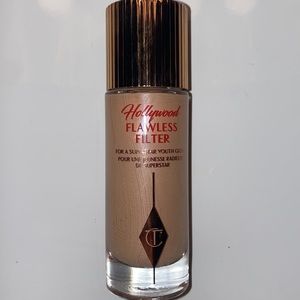 Charlotte Tillbury Hollywood Flawless Filter